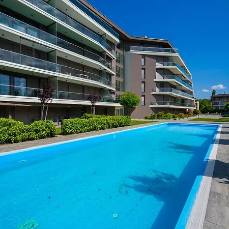 Myflat Coral Premium Apartment Siófok