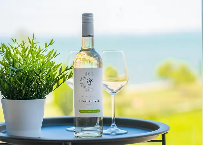 Myflat Coral Premium Apartment *